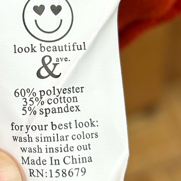 New Ampersand Avenue HalfZip Sweatshirt - Cozy Cutie in Cherry in Sz XXL - Picture 9 of 9